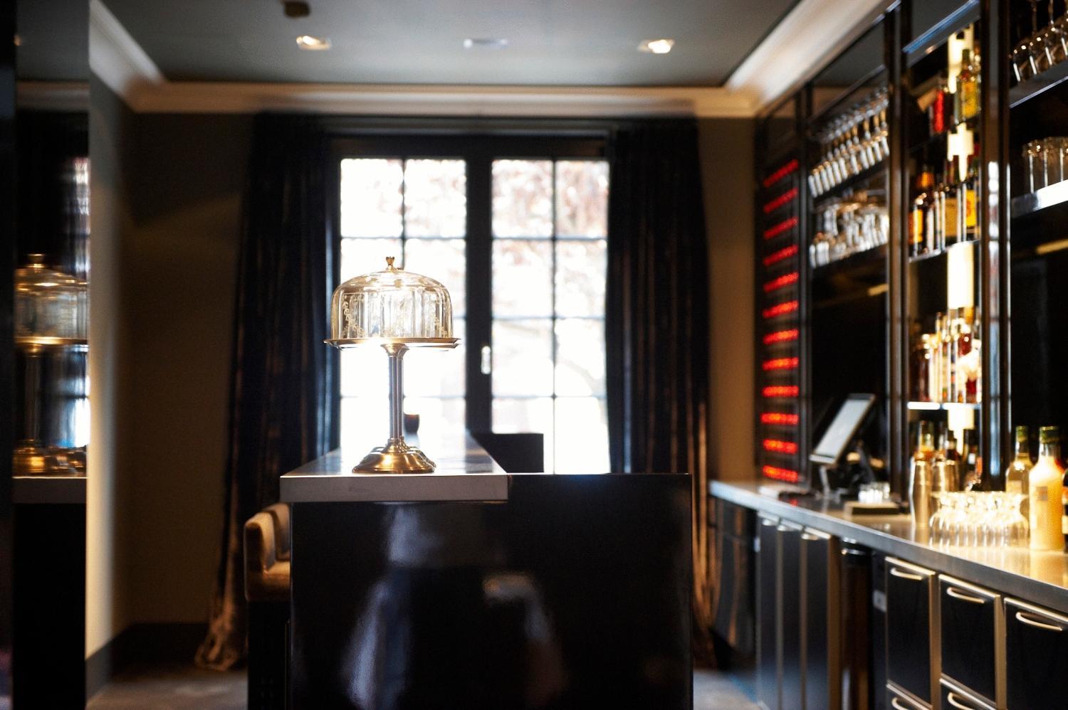 Hotel Odette En Ville Иксель Экстерьер фото
