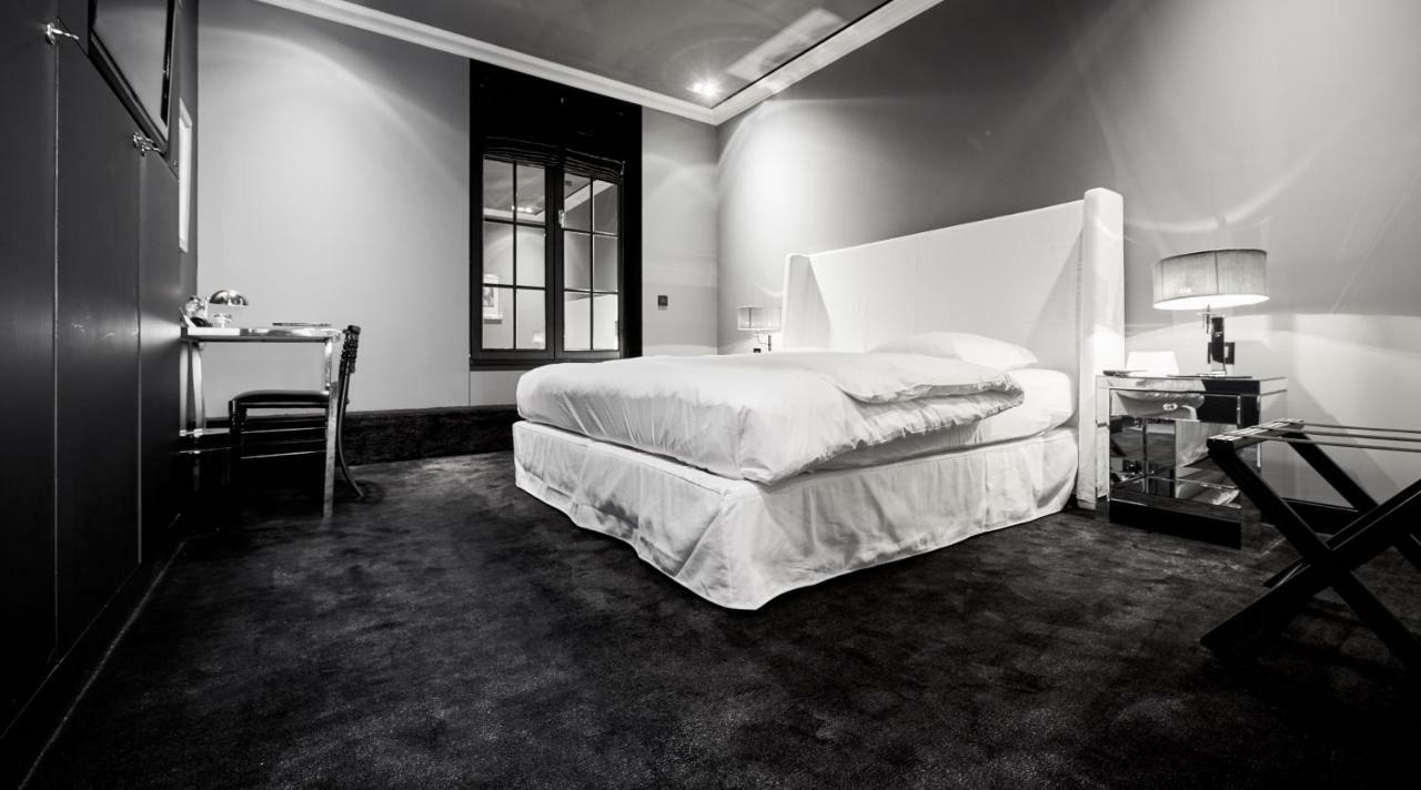 Hotel Odette En Ville Иксель Экстерьер фото