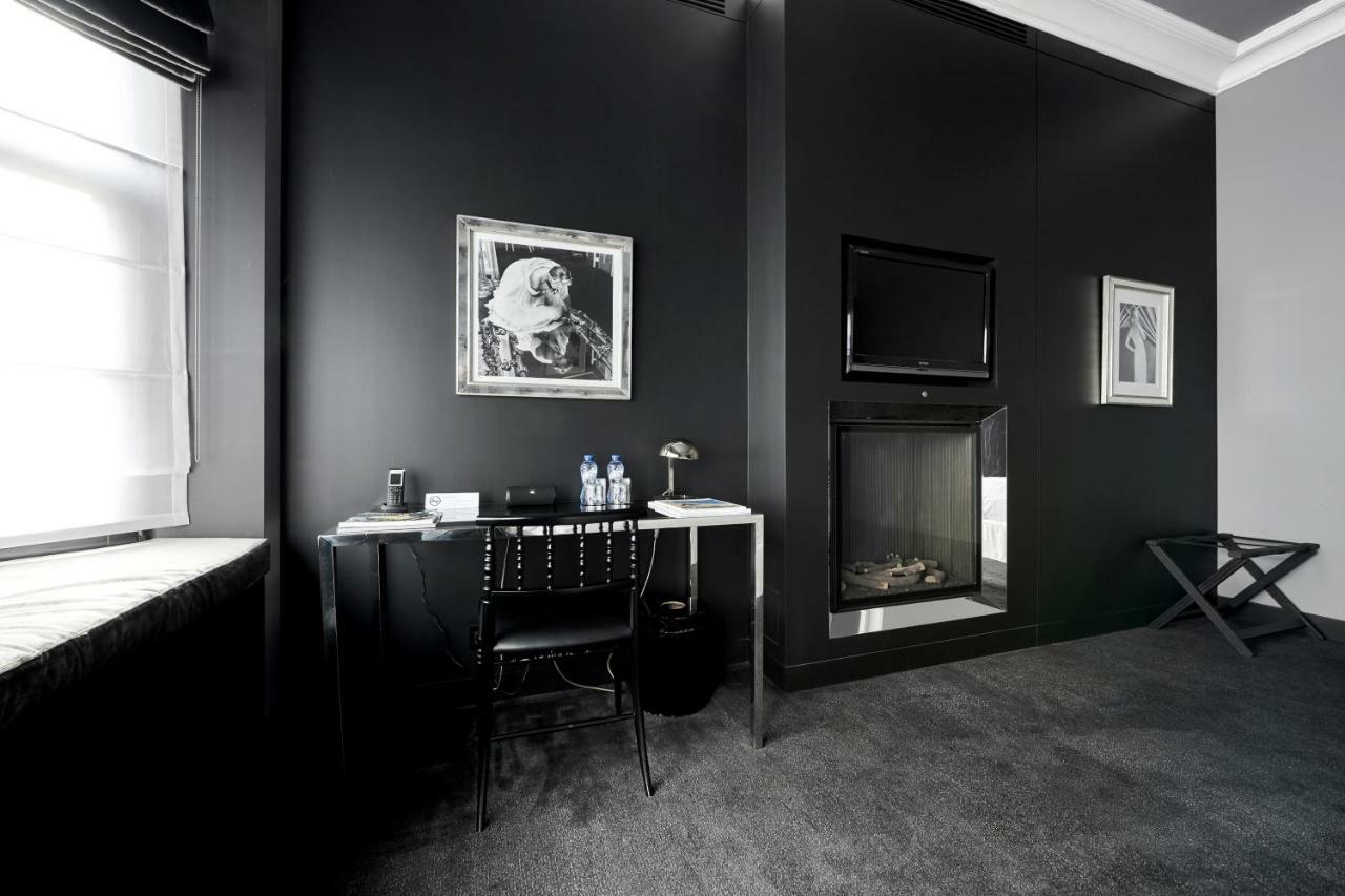 Hotel Odette En Ville Иксель Экстерьер фото