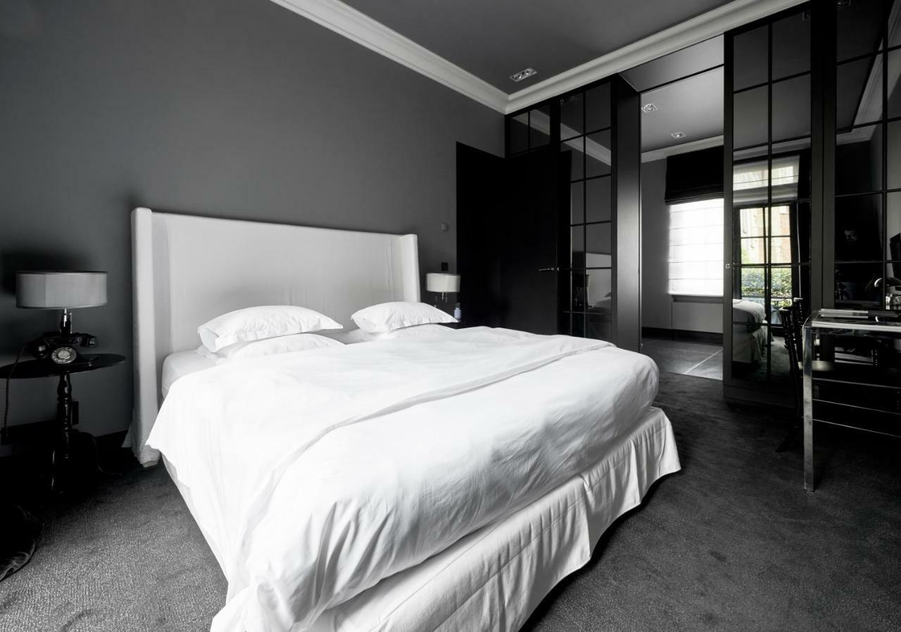 Hotel Odette En Ville Иксель Экстерьер фото